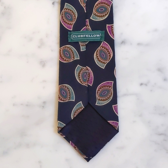 NWOT. Clubfellow 100% Italian Silk Tie with Multicolor Design Patterns. - Picture 4 of 5